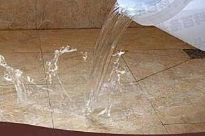 左云漏水维修 免砸砖防水材料该如何施工